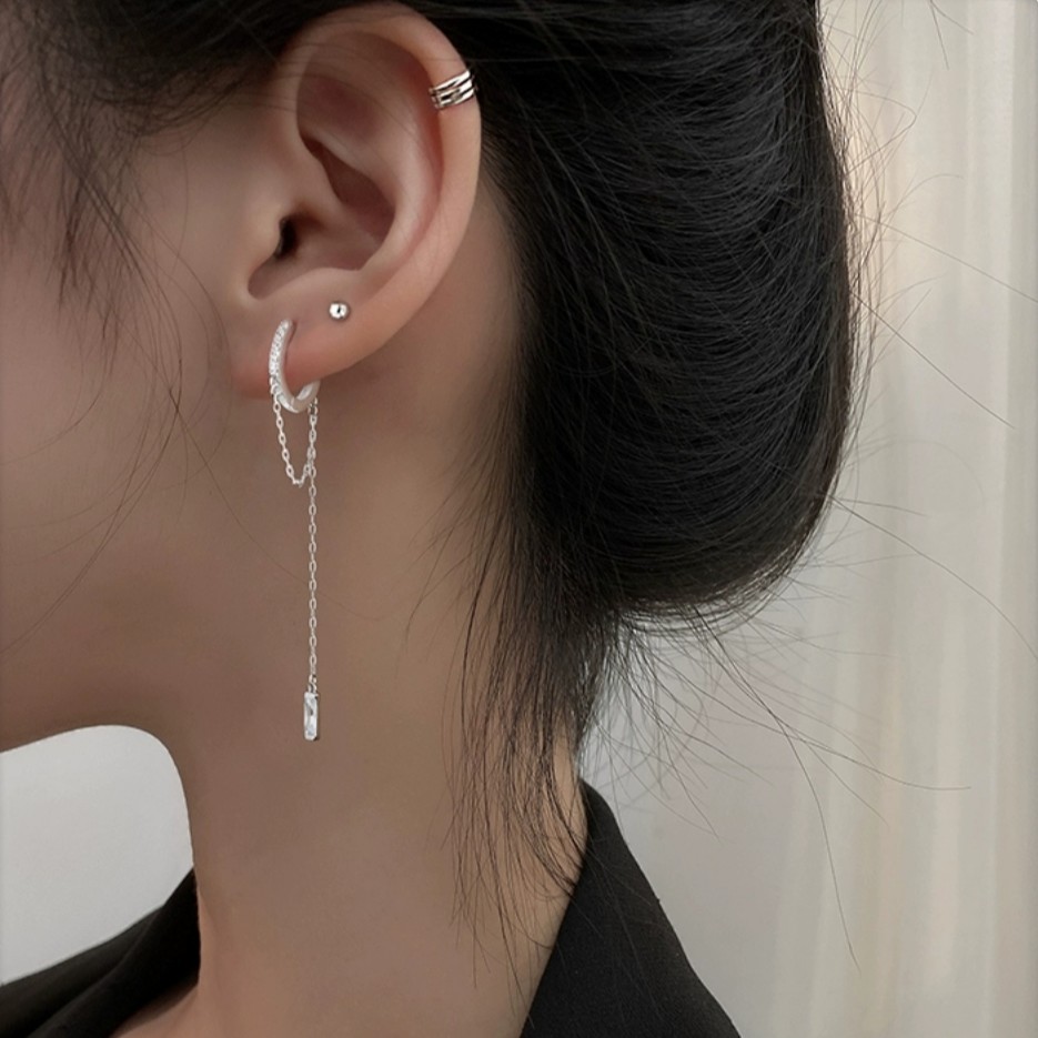 Bông tai đính đá phối tua rua dài đơn giản C173