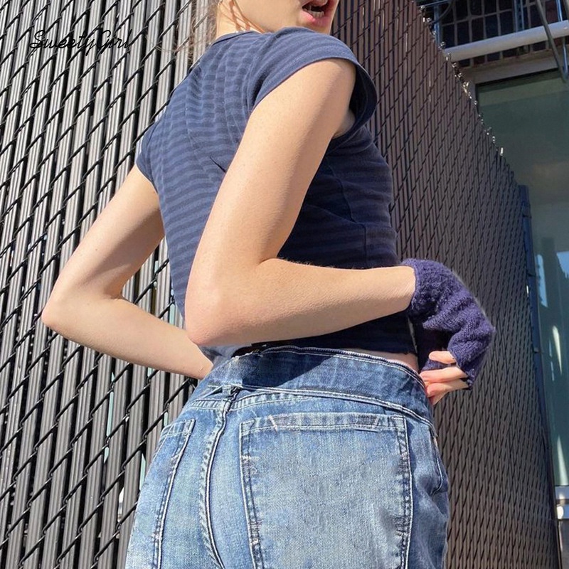 Áo Thun Crop Top Tay Ngắn Cổ Tròn Họa Tiết Kẻ Sọc Thời Trang 2022 Quyến Rũ Cho Nữ