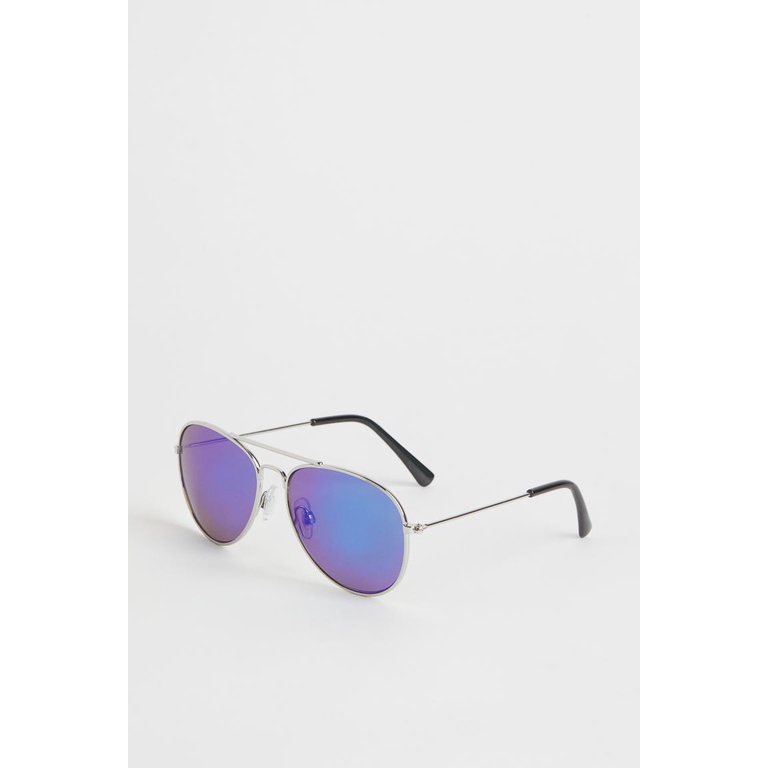 Kính mắt xanh bé trai HM