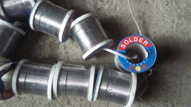 Thiếc hàn quận to solder và sunchi KP7
