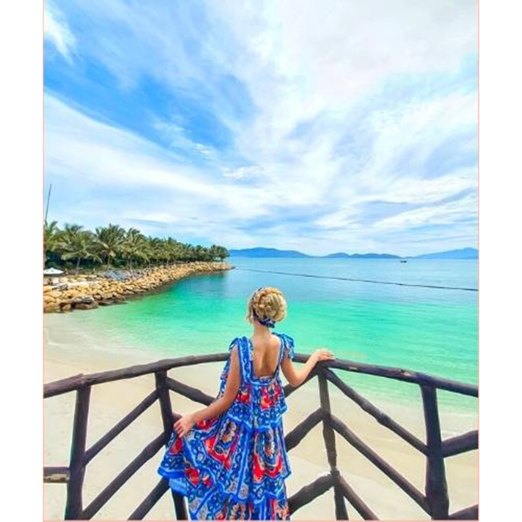 Đầm maxi đi biển họa tiết thổ cẩm xòe tầng 2s nơ vai sống ảo siêu xinh | BigBuy360 - bigbuy360.vn