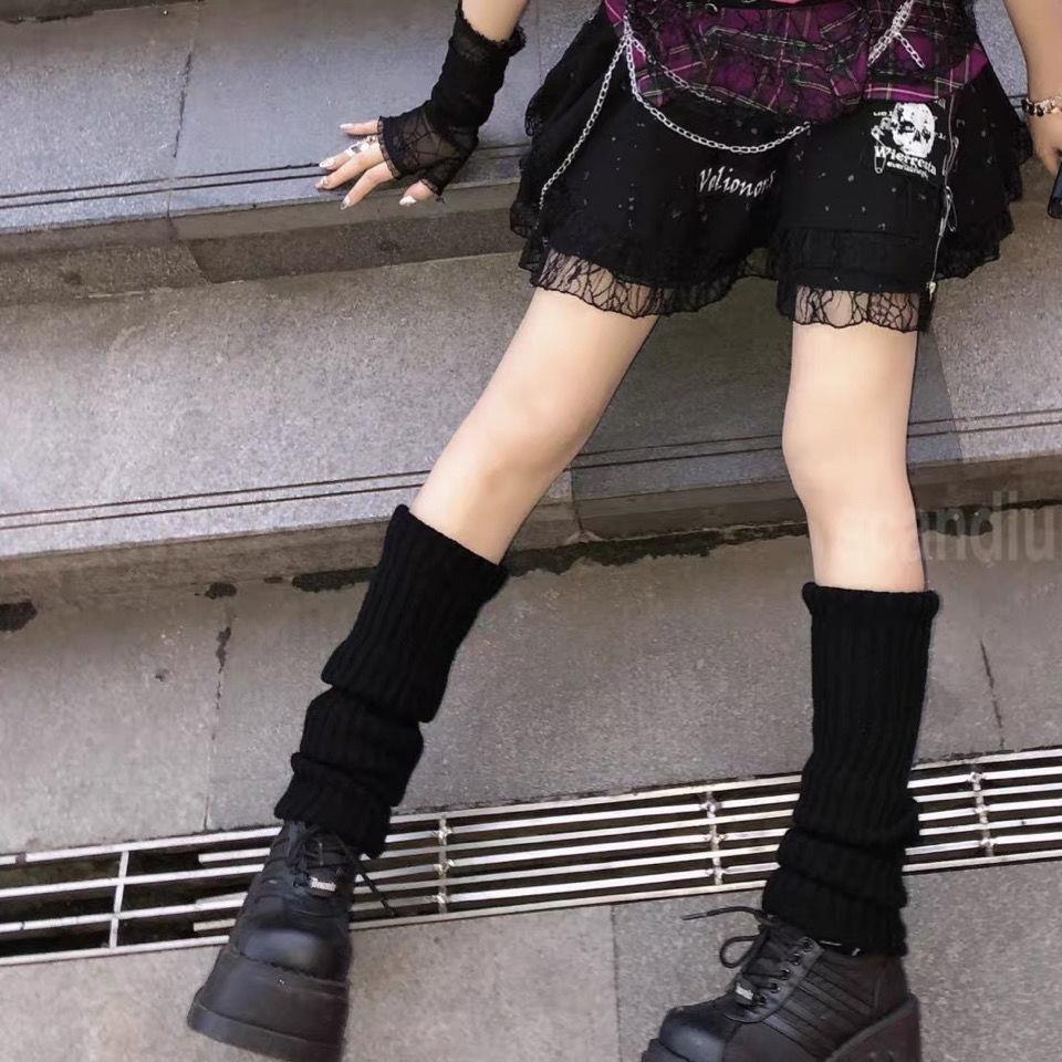 Đôi vớ len dài màu đen xám phong cách Harajuku Nhật Bản cho nữ