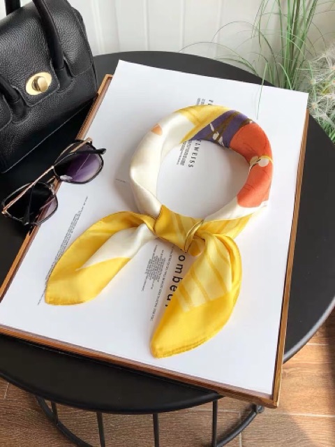 Khăn turban lụa vuông size 70x70cm - Maben