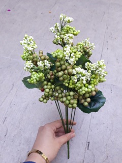 Hoa điểm 1 bụi hoa bi xốp