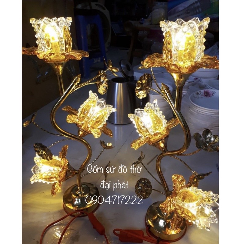 Đèn thờ hoa sen bông thủy tinh ánh sáng vàng, đèn thờ thủy tinh ba bông