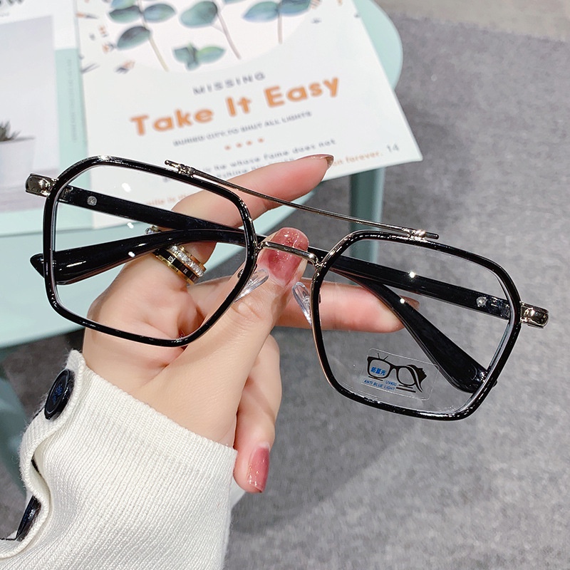 Mắt kính gọng lớn chống ánh sáng xanh thời trang cho nam