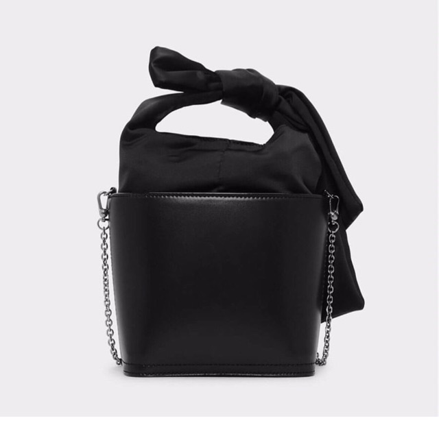 Túi CK bucket bag