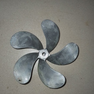 Chân vịt nhôm 12cm
