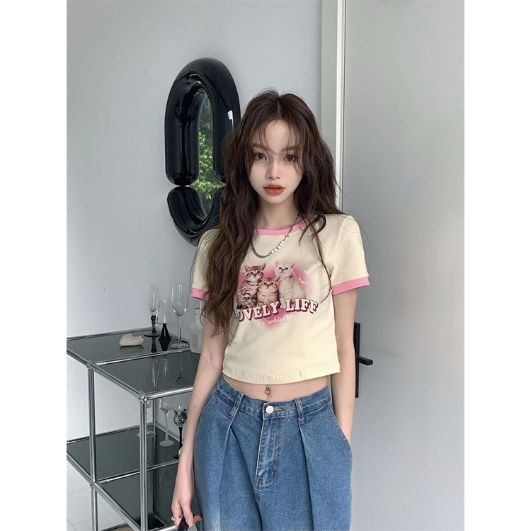 Áo thun cotton tay ngắn hở vai ôm dáng in họa tiết mèo màu sắc tương phản thời trang Hàn Quốc cho nữ