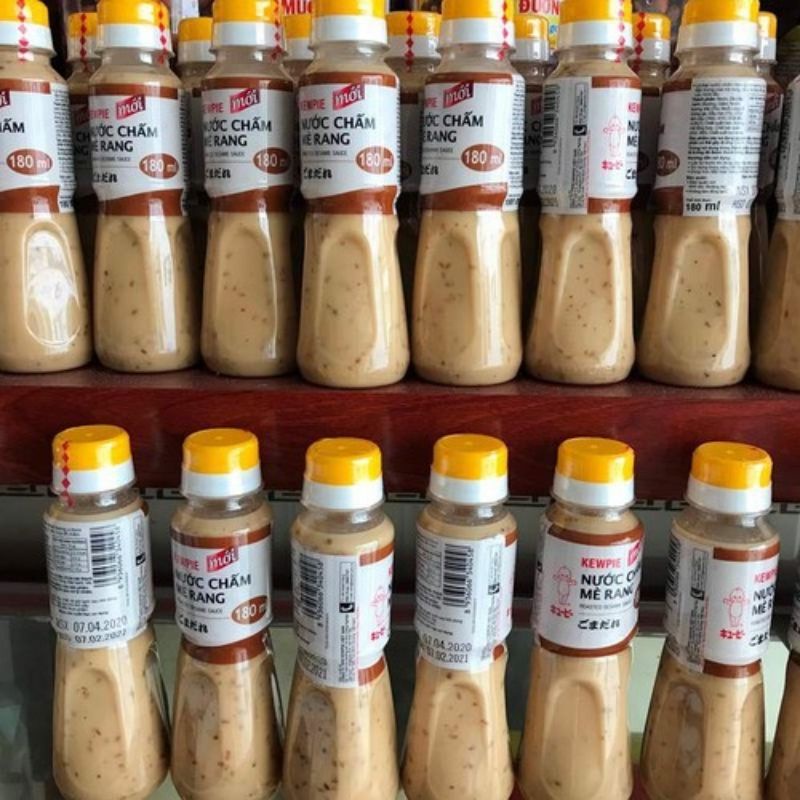 Nước chấm sốt  mè rang Kewpie 180ml - Ăn kèm với rong nho và salad rau- có thể dùng ăn kiêng