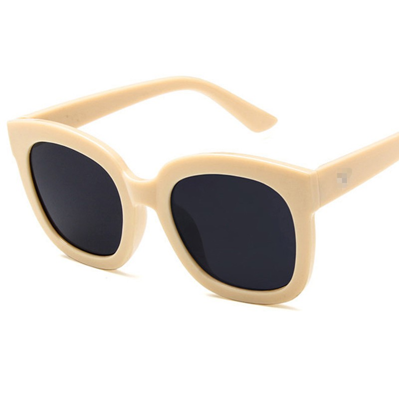 2019 Trendy Vintage Sunglasses Women Men UV400 Black Mirror Coating Sun Glasses