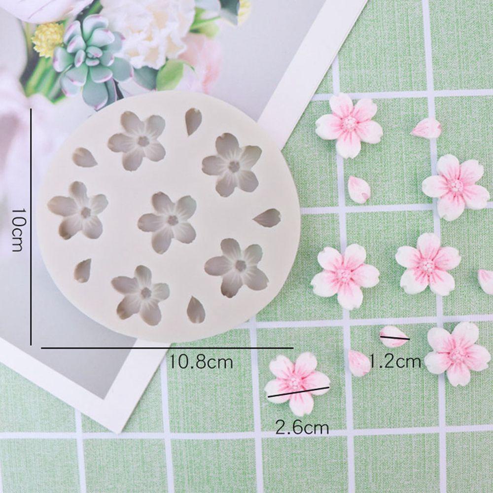 Khuôn Làm Bánh Chống Dính Hình Bông Hoa Xinh Xắn