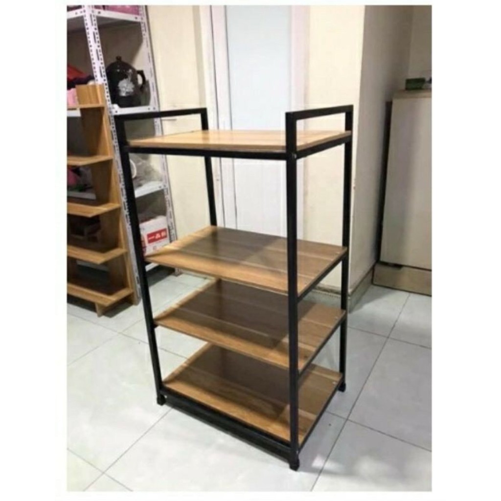 Kệ lò vi sóng 4 tầng. Kích thươc 110 x 60 x 40cm. Khung sắt sơn tĩnh điện. Ván gỗ MDF phủ melatium chống thấm cao cấp.