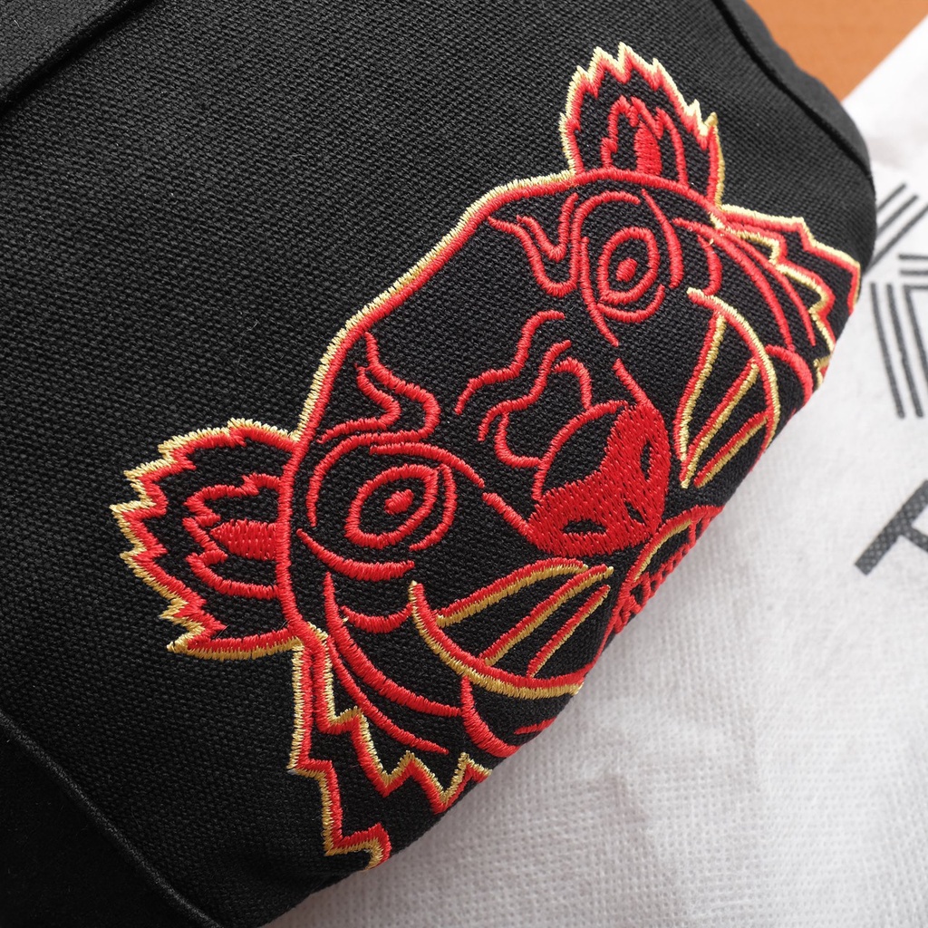 Túi đeo chéo, túi đeo bao tử unisex tiện dụng, khóa kéo xịn K001