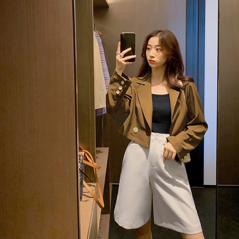 Áo khoác IELGY ngắn dáng rộng thời trang Hàn Quốc sành điệu cho nữ