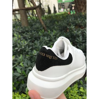 Giày thể thao M queen gót nhung
