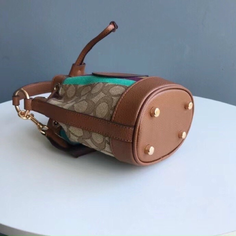 TÚI COACH DEMPSEY BUCKET C5639