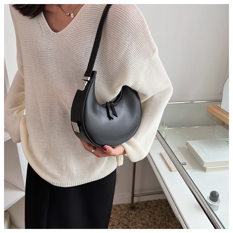 Túi đeo chéo JASMIN NOIR da PU hình bán nguyệt đơn giản thời trang cho nữ