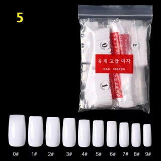 Móng giả dán và nối làm nail