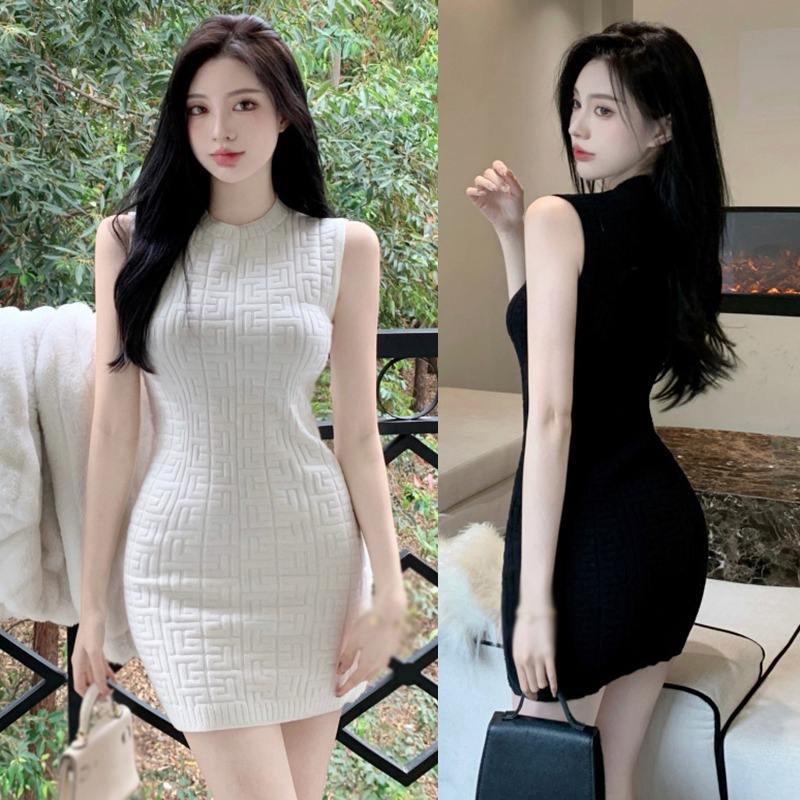 Đầm Dệt Kim Không Tay Cổ Tròn Màu Sắc Đơn Giản Cho Nữ