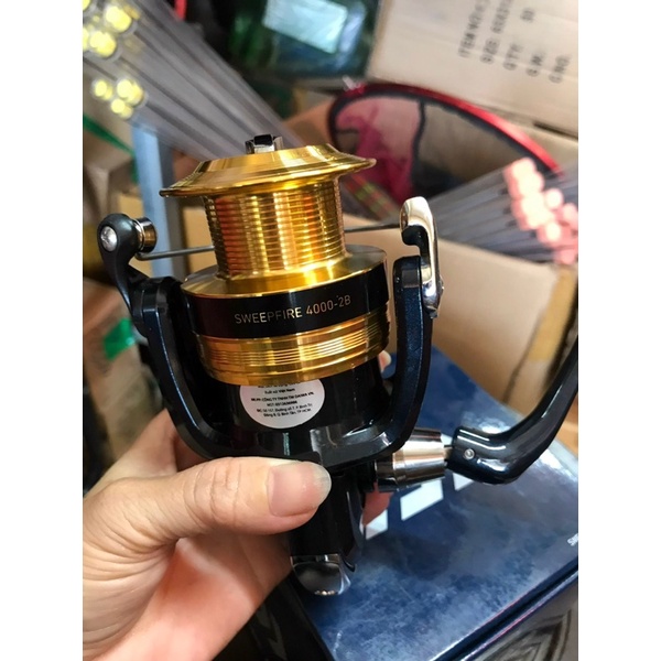 Máy câu DaiWa Sweepfire chính hãng