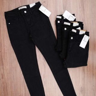Skinny đen ZARA