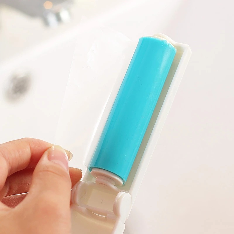 Dụng Cụ Loại Bỏ Lông Thú Cưng Trên Quần Áo Màu Sắc Ngẫu Nhiên