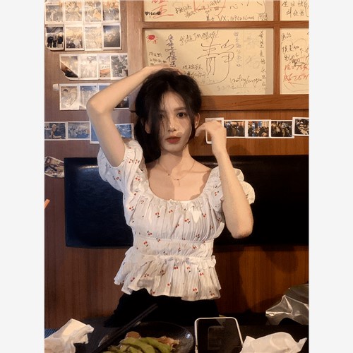 Áo Sơ Mi Tay Ngắn Phồng Cổ Vuông In Họa Tiết Hoa Độc Đáo Thời Trang Mùa Hè Cho Nữ