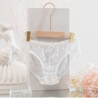 Quần lót ren hoa trắng mỏng mịn loirechic qrl02