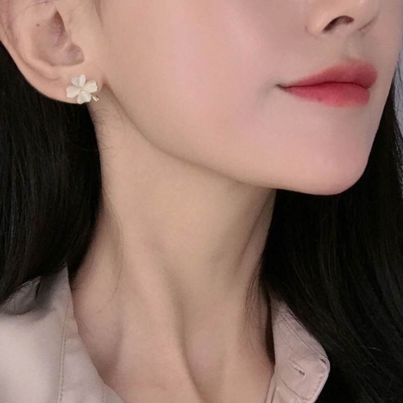 Khuyên tai bạc S925 hình cỏ bốn lá đính đá opal thời trang Hàn Quốc sang trọng cho nữ