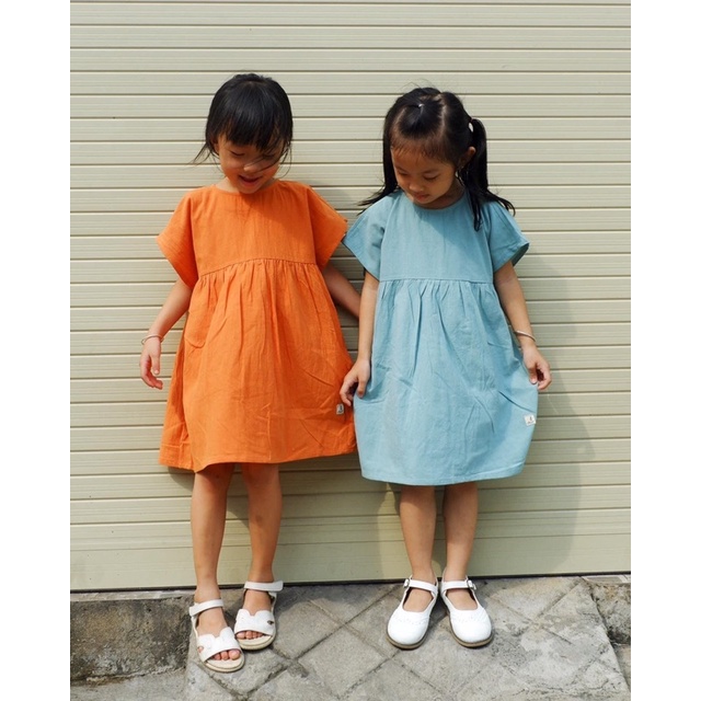 Đầm bé gái babydoll tay cánh dơi đơn giản chất linen cotton mềm mịn váy cho bé gái 1 2 3 4 5 6 7 8 9 tuổi Chutbaby