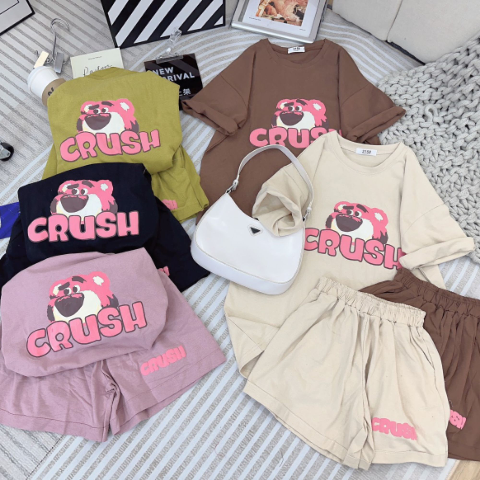 Chuyên sĩ và lẽ SET BÔ-ÁO THUN