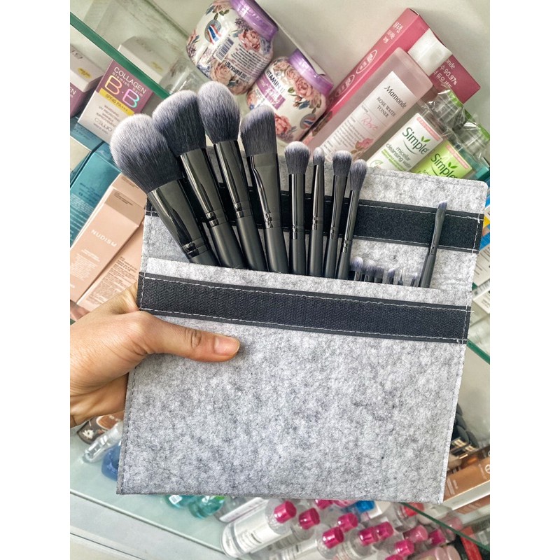 Bộ cọ make up 15 cây Z'oreya kèm túi