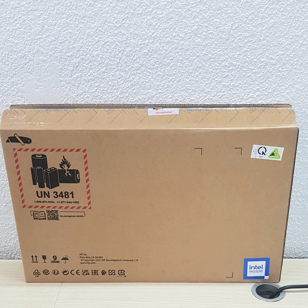 Laptop HP 240 G8 i3 1005G1/4GB/256GB/14"HD/Win 10 hàng mới chính hãng bảo hành 12 tháng FPT | BigBuy360 - bigbuy360.vn