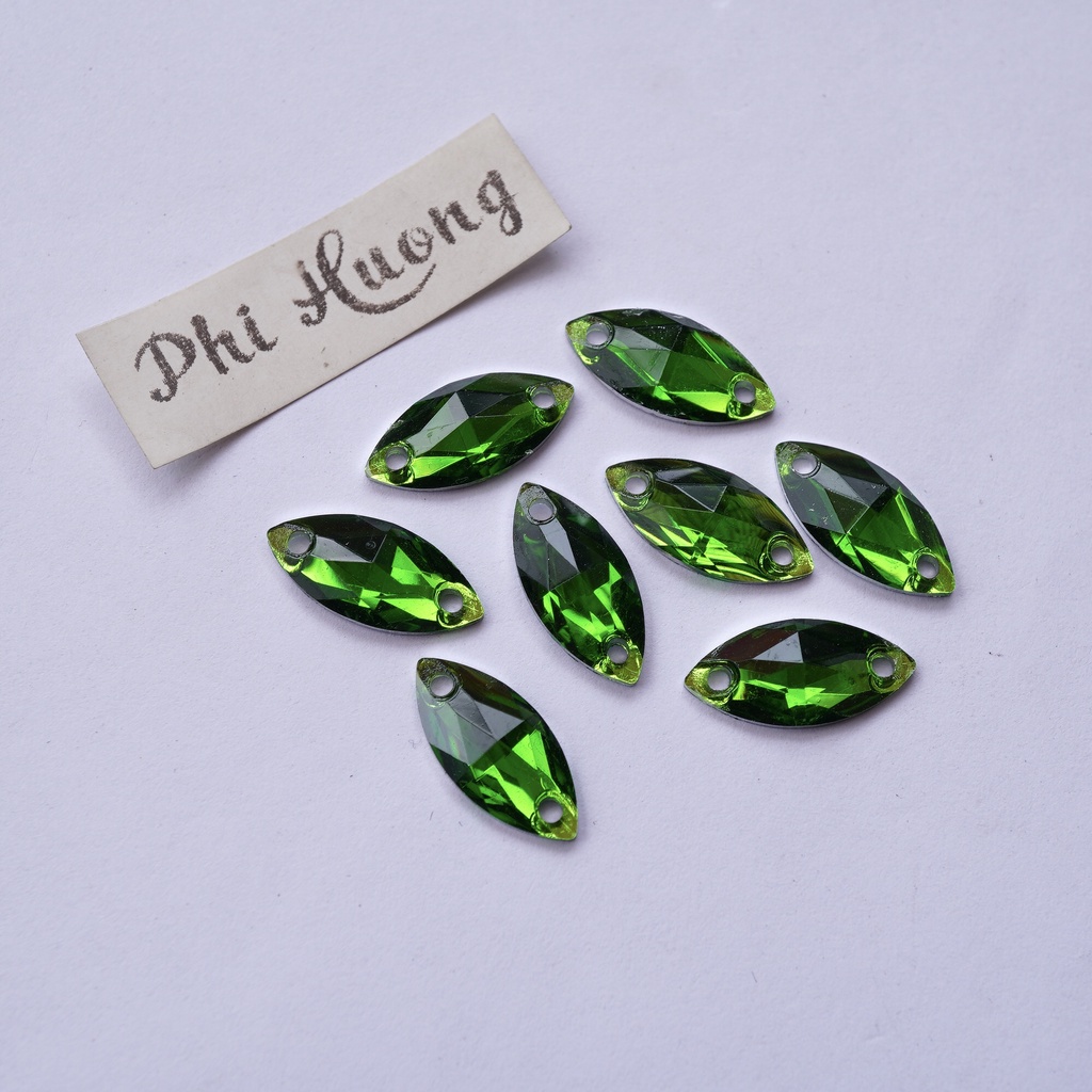 Gói 50 hạt nhựa hình lá 6x12mm, 7x15mm, 9x18mm kết áo, trang trí váy