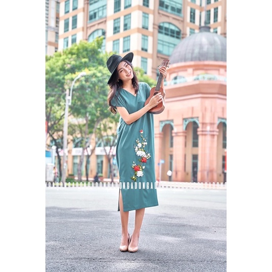 Đầm xanh của Ngado 99%💋💋💋