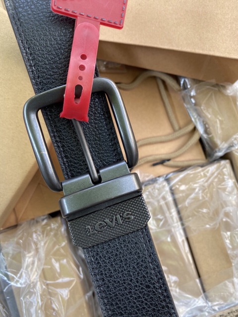 NỊT LEVIS HAI MẶT CỰC HOT