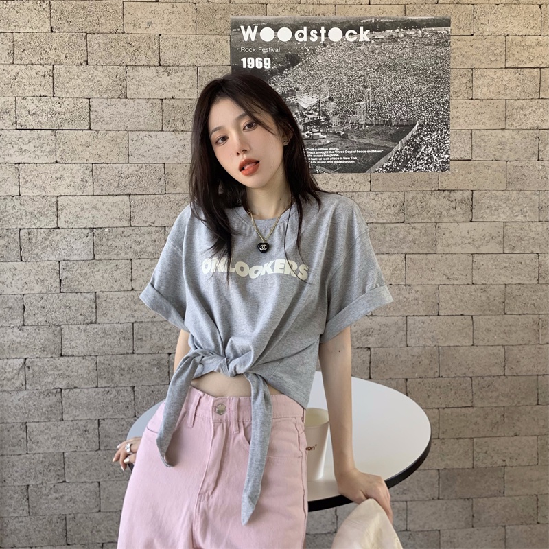 QKOOLE  Áo Thun crop top Nữ Cổ Tròn In Hình Phong Cách Hàn Quốc