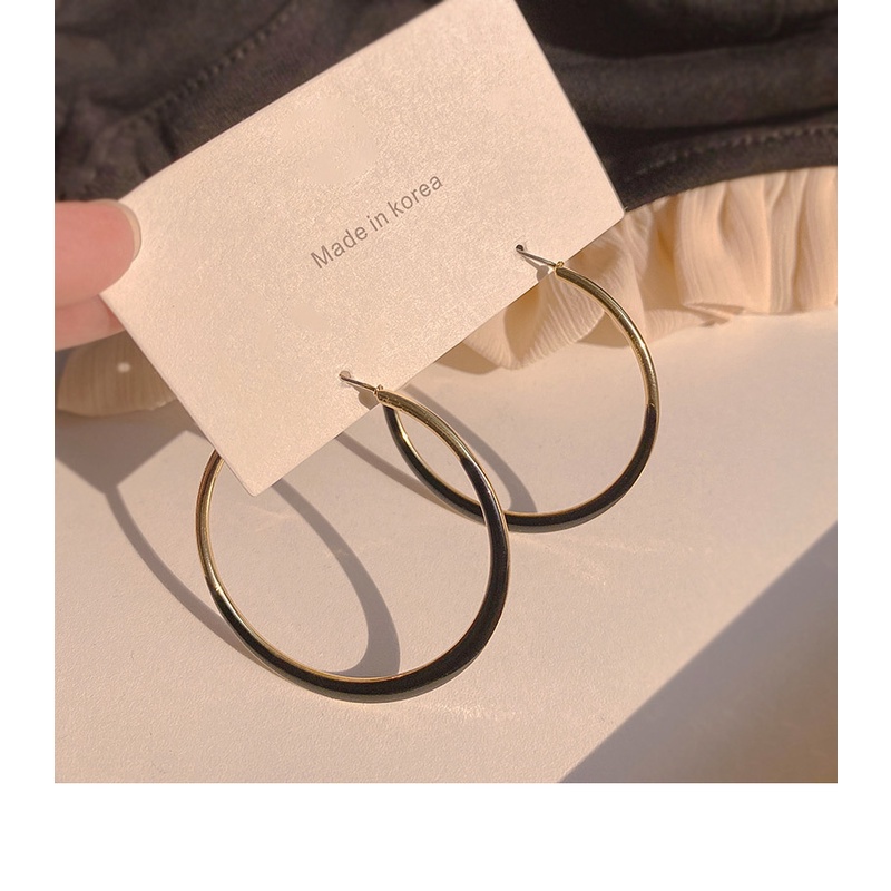 Đôi khuyên tai hình vòng tròn lớn bằng kim loại phong cách Hàn Quốc sang trọng cho nữ