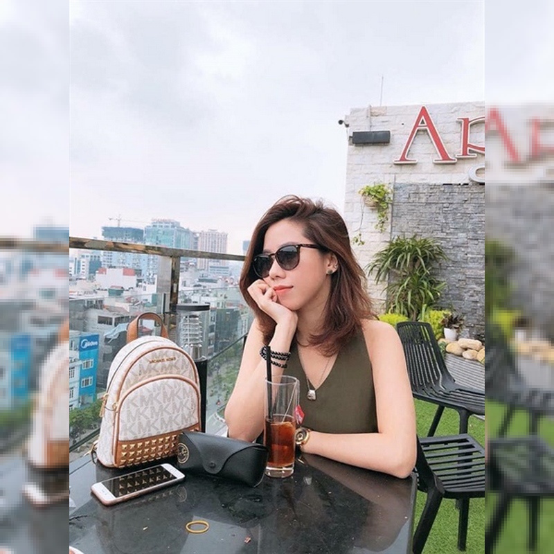 Kính Mát Ray-ban RB4259 601/71  viền đen mắt xanh đen 601/71