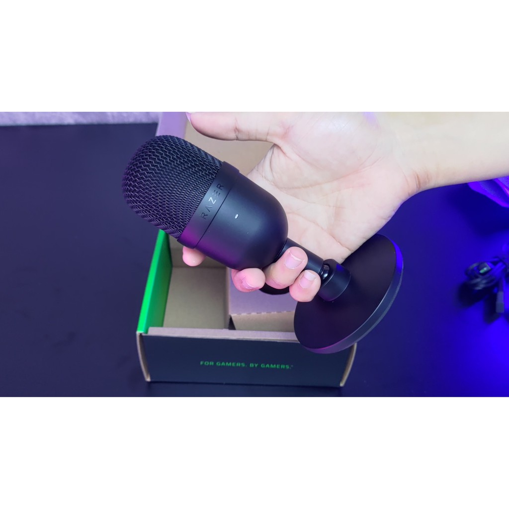 Micro Razer Để Bàn Seiren Mini 48h