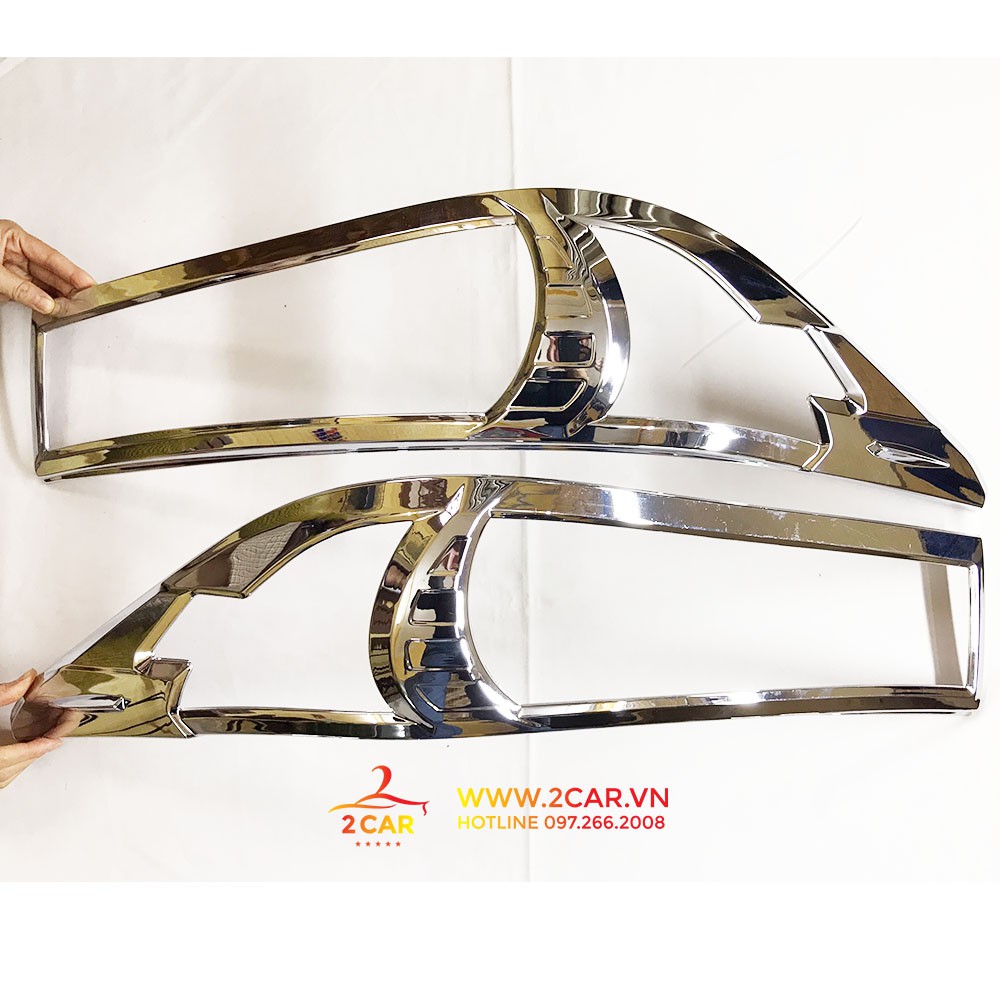 Ốp viền đèn pha, hậu xe Toyota Innova 2017 2018 2019 2020 2021 mạ crom cao cấp