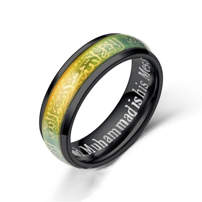 Nhẫn kim loại có thể đổi màu theo nhiệt độ độc đáo