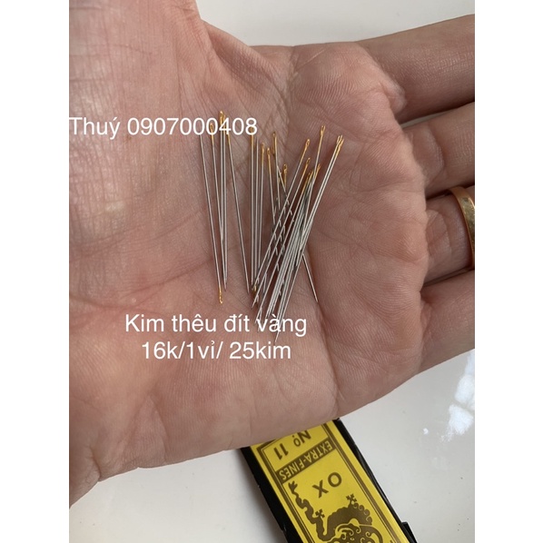 Kim thêu tay lỗ vàng