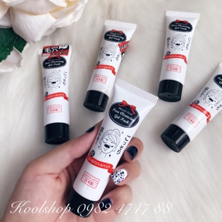 Gel Lột Mụn Than Daiso Nhật 20g