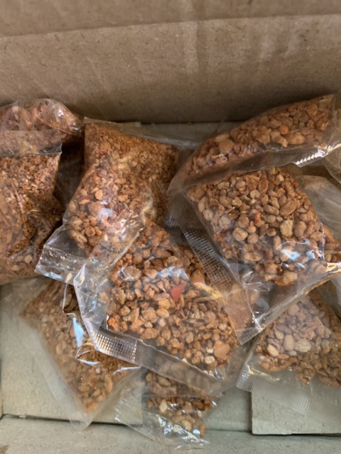 Topping bịch nhỏ sốt me, đậu phộng, hành phi, ớt rim, tỏi phi, muối tôm dùng chung bánh tráng | BigBuy360 - bigbuy360.vn