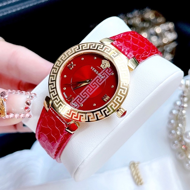 Đồng hồ nữ  Ver.sace Daphnis màu đỏ .