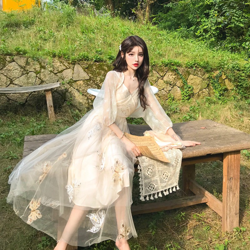 ĐẦM CÔNG CHÚA HAI DÂY ULZZANG THÊU BƯỚM