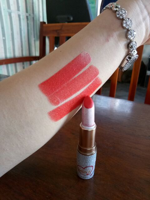 Com bo son Handmade lipstick CucbongKt Lê