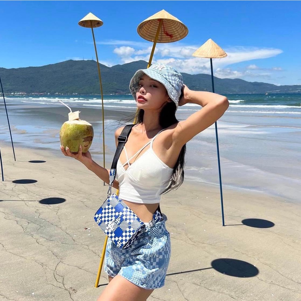 | CHUẨN HÃNG 1:1 | Túi đeo chéo ML. B monogram rainbow hoodie bag ( TQXK / ẢNH THẬT )